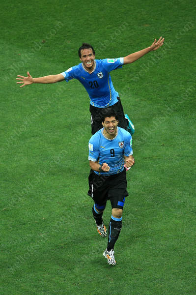 Luis Suarez of Uruguay celebrates his 1st goal